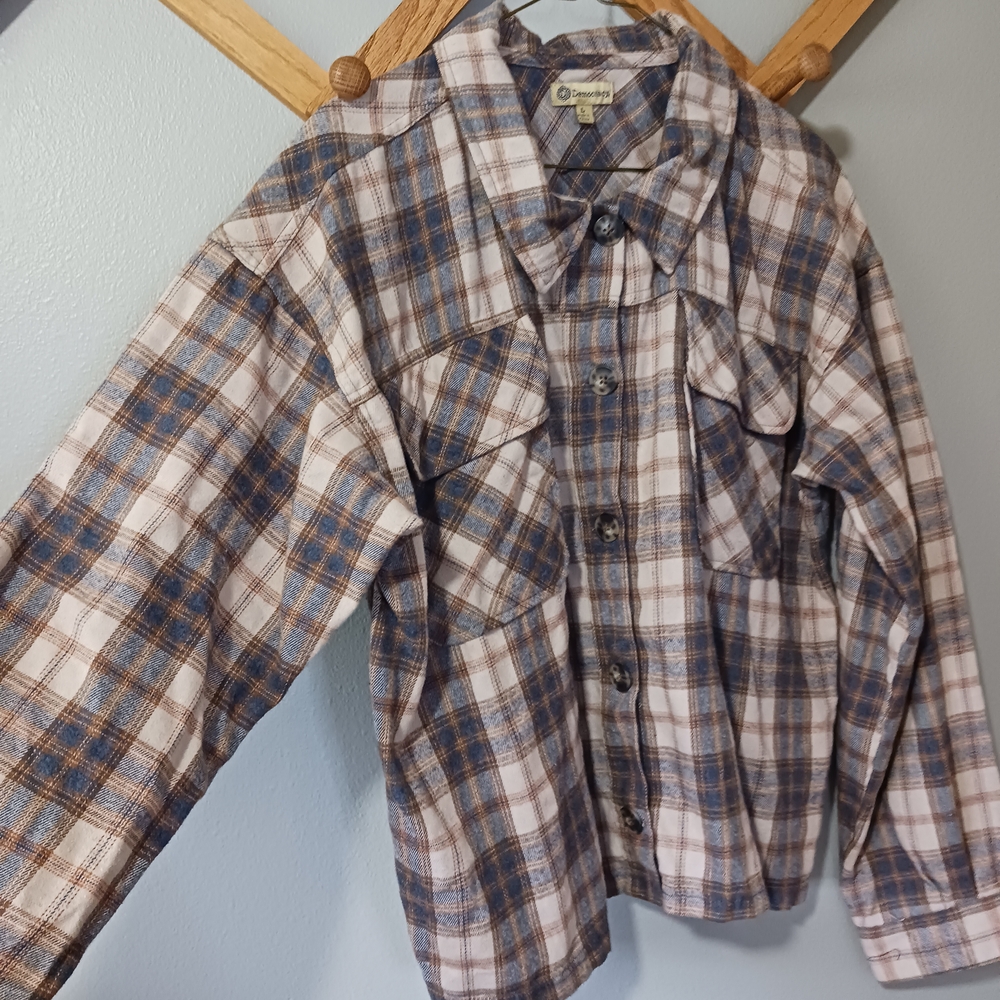 Democracy Plaid Cropped Shacket Button Down Shirt Brown Tan Blue Size Large - Picture 4 of 5